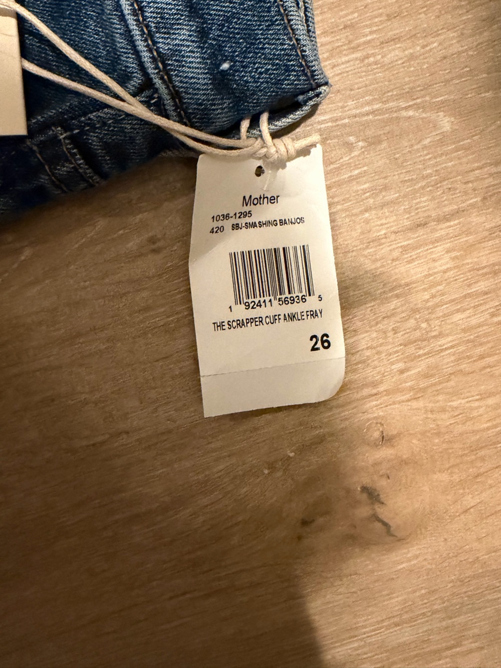 NWT MOTHER The Scrapper Cuff Ankle Fray Jeans Size 26 - Picture 4 of 9